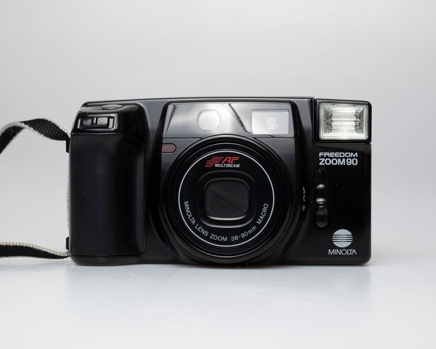 Minolta Freedom Zoom 90 35mm film camera (serial 12232632)