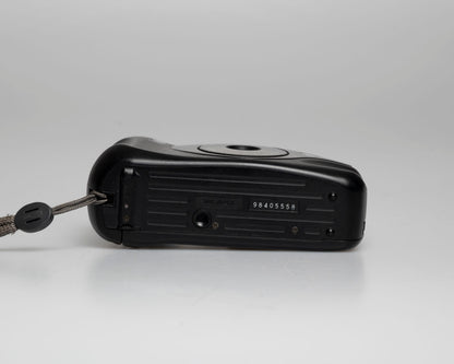 Appareil photo 35 mm Minolta Freedom Action Zoom avec étui (numéro de série 9840558)