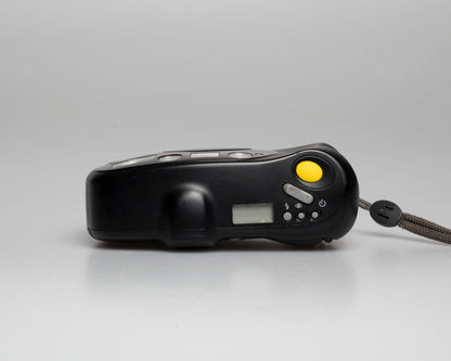 Appareil photo 35 mm Minolta Freedom Action Zoom avec étui (numéro de série 9840558)
