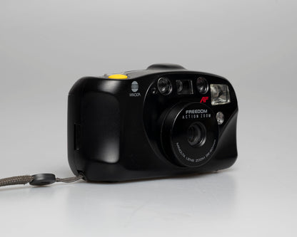 Appareil photo 35 mm Minolta Freedom Action Zoom avec étui (numéro de série 9840558)