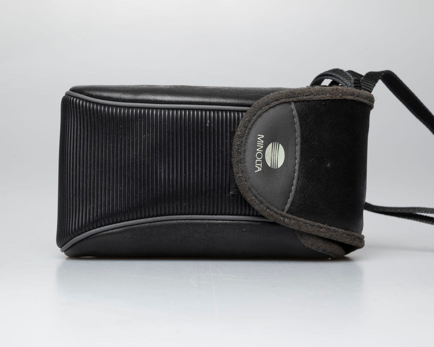 Minolta Freedom Dual C 35mm camera w/ case (serial 36305060)