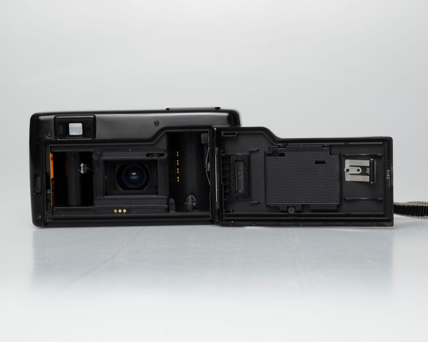 Minolta Freedom Zoom 65 35mm camera (serial 93315226)