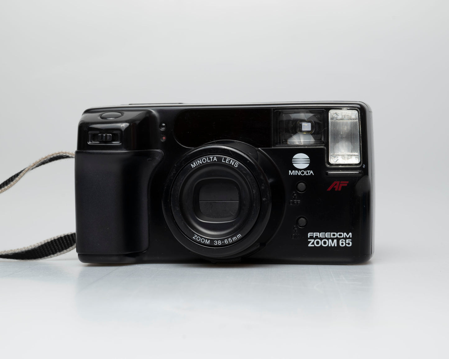 Minolta Freedom Zoom 65 35mm camera (serial 93315226)