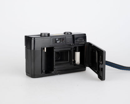 Minolta Hi-Matic GF compact 35mm zone focus camera w/ built-in flash