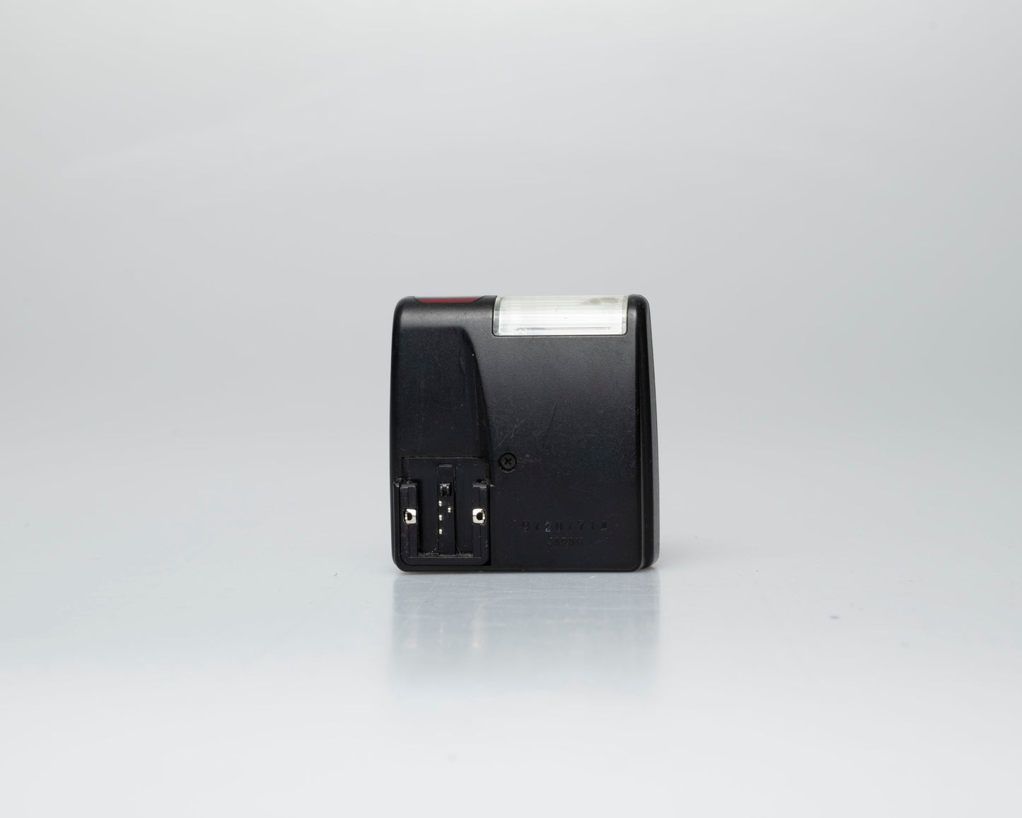 Minolta Dynax 3000i 35mm SLR w/ Minolta AF 50mm f1.7 lens + Program D 314i flash (serial 62301669))