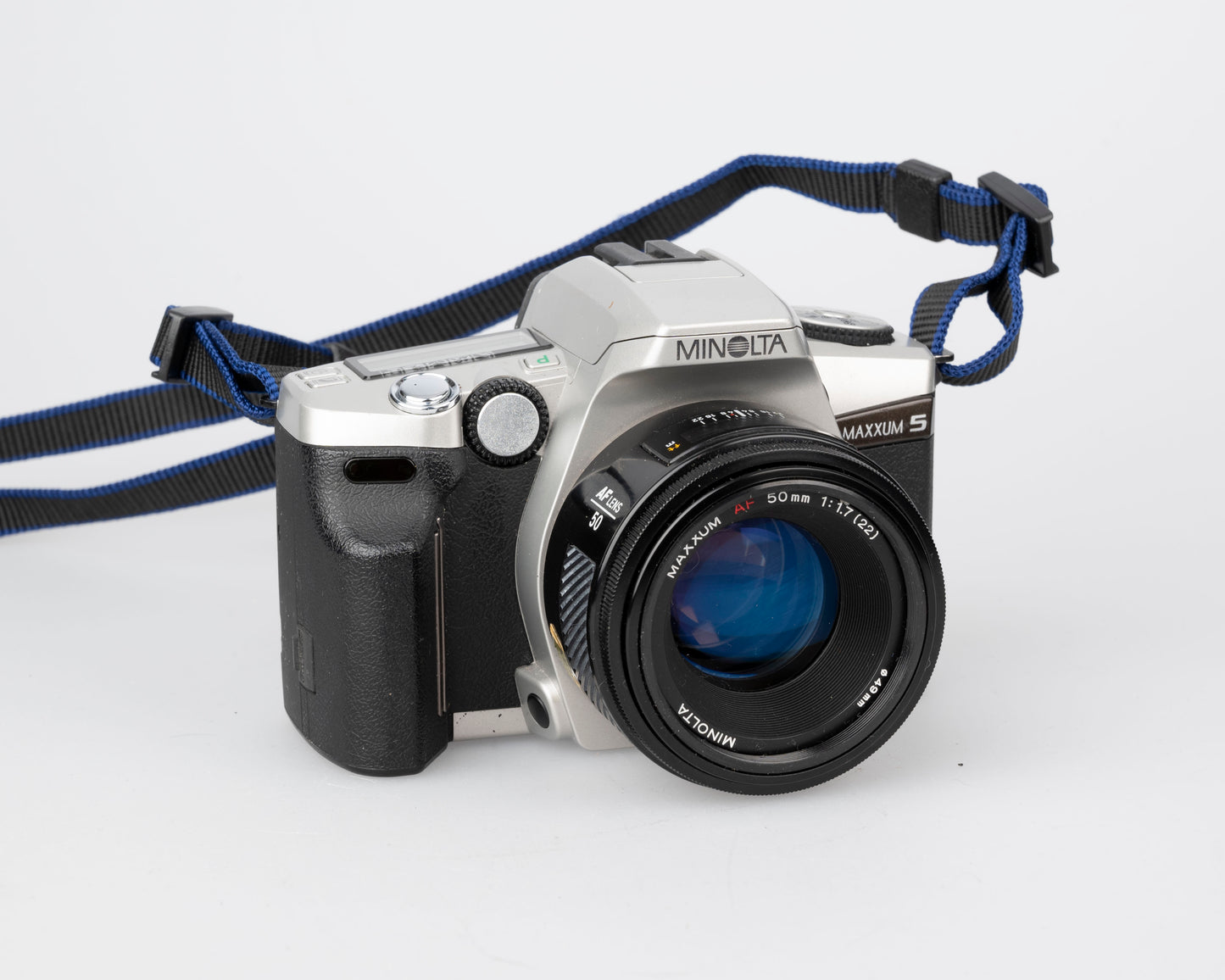 Minolta Maxxum 5 35mm SLR w/ 50mm f1.7 lens + manuals + original box