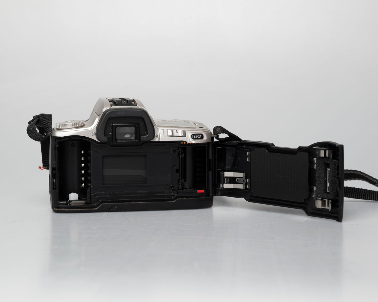 Minolta STsi 35mm SLR film camera; back view film door open