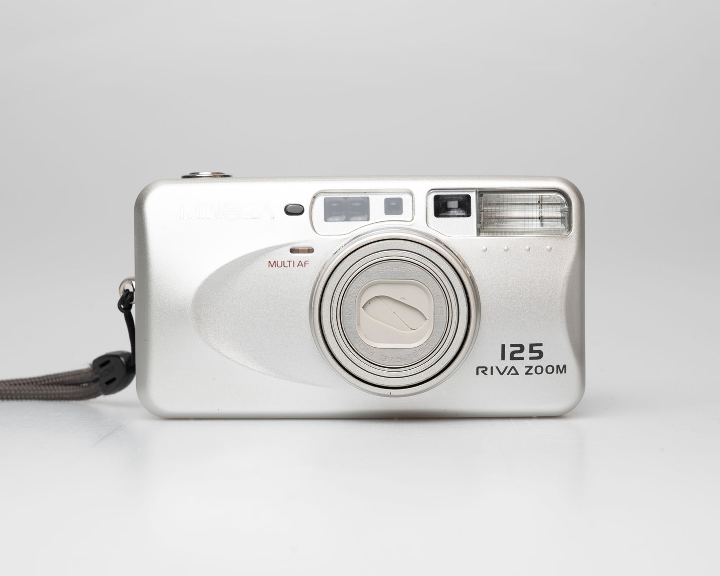 Appareil photo compact Minolta Riva Zoom 125 35mm avec étui (série 40017014)