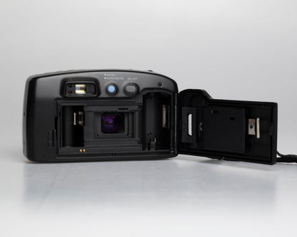 Black's (Samsung) Insight Zoom 105 35mm camera w/ original box, case, and manual (serial 1541839)