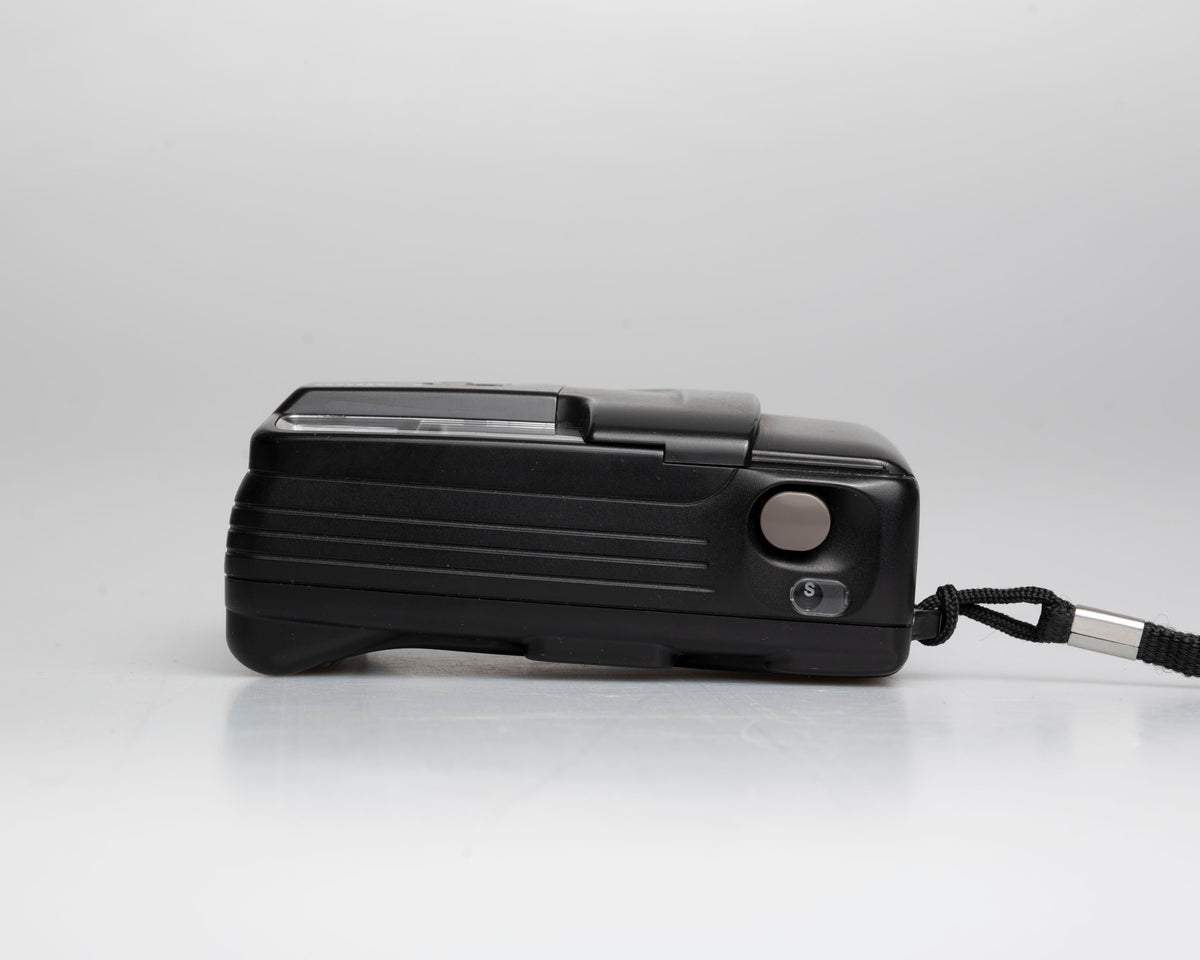 Canon Prima Jr. DX 35mm camera (serial 8052760)