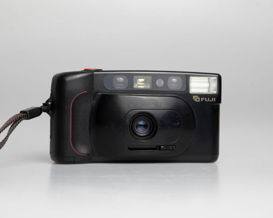 Fujifilm DL-60 35mm film camera (serial 20507903)