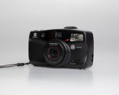 Minolta Freedom Zoom 70EX 35mm camera (serial 97521542)