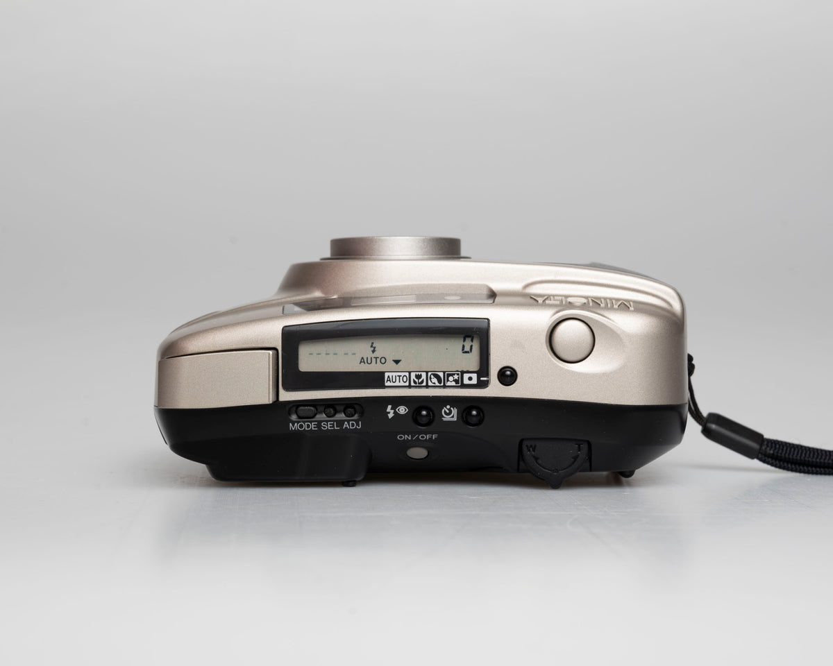 Minolta Supreme Freedom Zoom EX 35mm camera w/ case (serial 99802409)