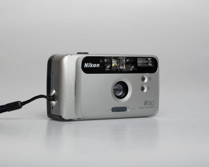 Nikon AF230 35mm film camera w/ case (serial 4142055)