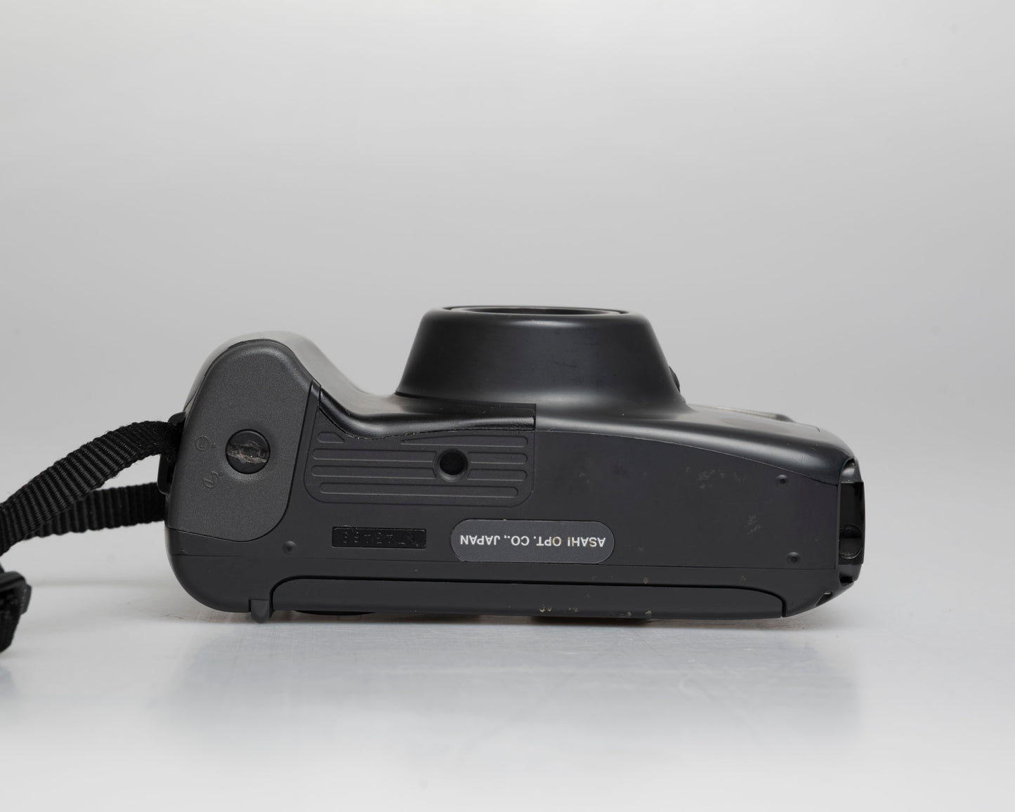 Pentax Zoom90-WR 35mm camera (serial 1743469)