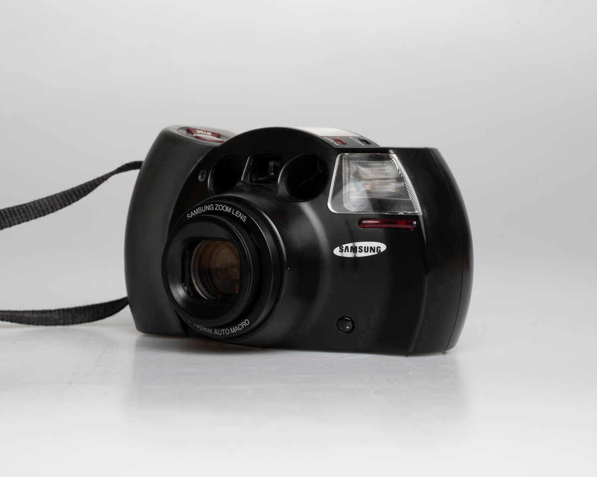 Samsung ECX 1 35mm camera (serial 4K44570)