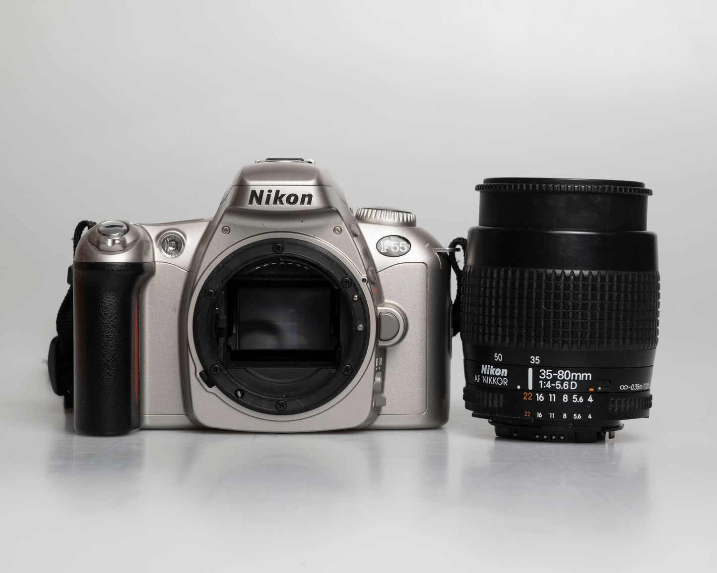 Nikon F55 35mm film SLR w/ AF Nikkor 35-80mm lens (serial 2269252)