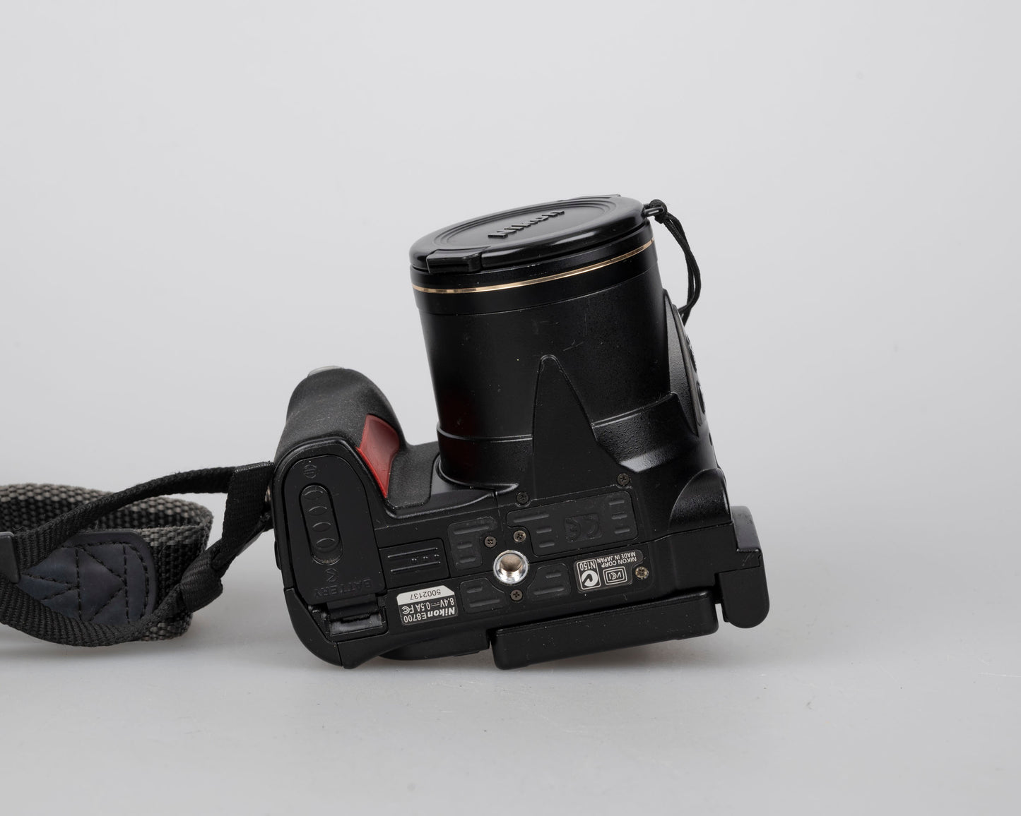 Appareil photo numérique à capteur CCD Nikon Coolpix 8700 8MP avec chargeur + batterie + carte CF 512 Mo