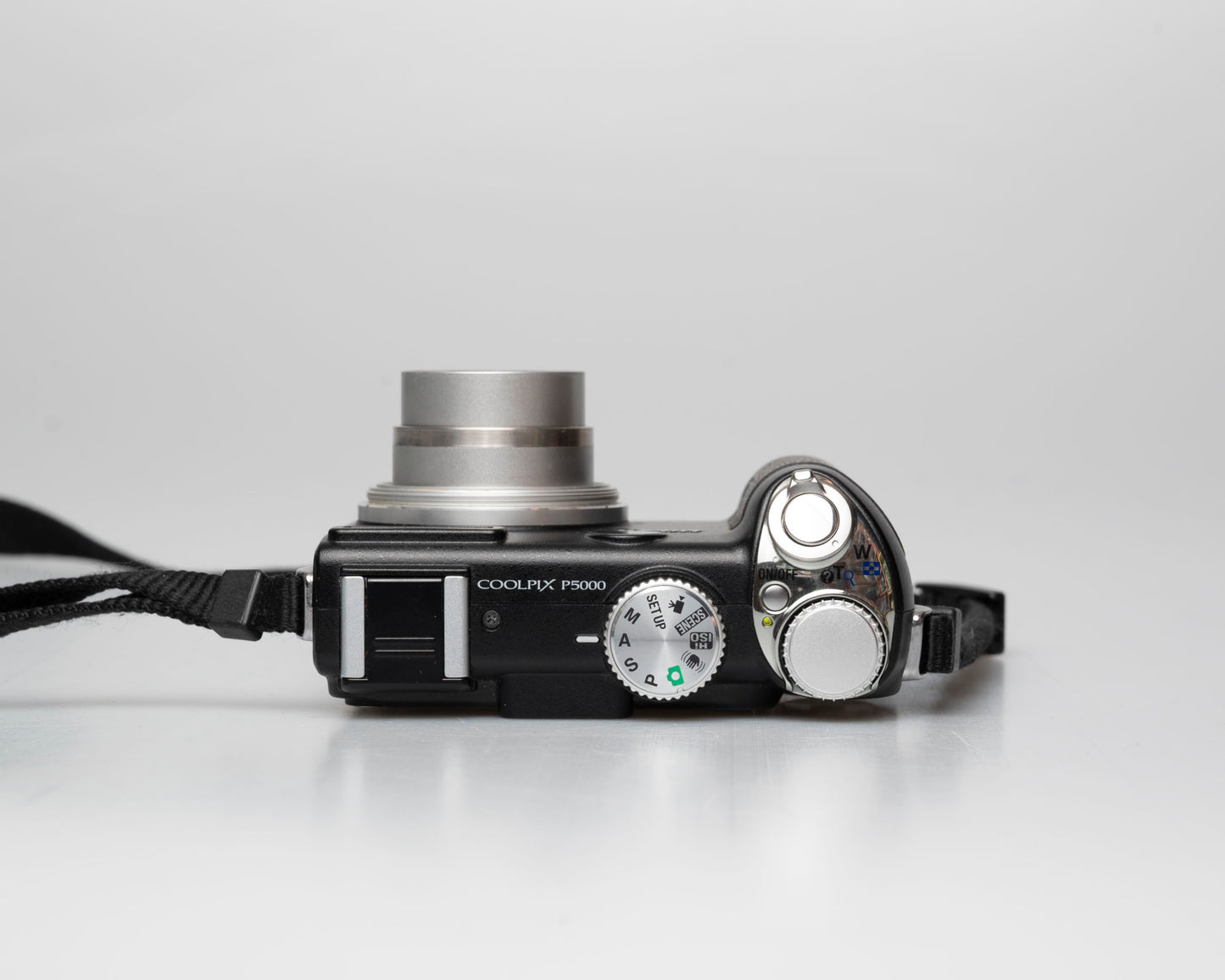 Nikon Coolpix P5000 digicam w/ charger + battery + 8GB card + manual