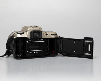 Nikon F60 35mm film SLR w/ AF Tamron 28-20mm lens (serial 2281992)