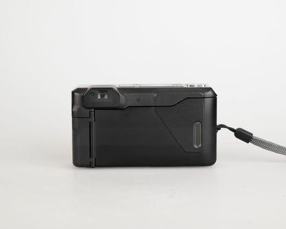 Appareil photo Nikon One Touch Zoom 90S 35 mm avec étui (série 5061327)