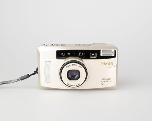 Nikon One Touch Zoom 90S 35mm camera w/ case (serial 6034600)