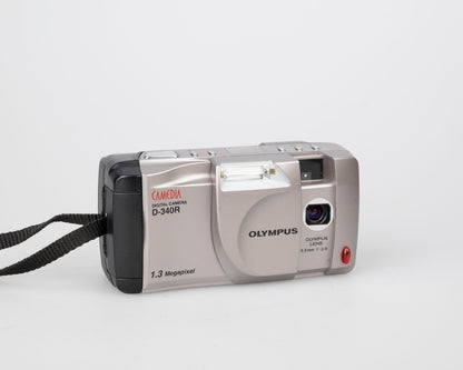 Olympus Camedia D-340R 1.3 MP CCD sensor digicam w/ 8 MB SmartMedia card (uses AA batteries)