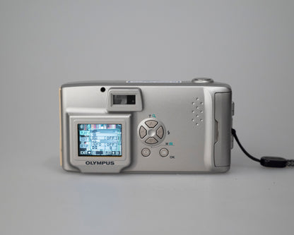 Appareil photo numérique à capteur CCD Olympus Camedia D-370 1,3 MP (utilise SmartMedia et piles AA)