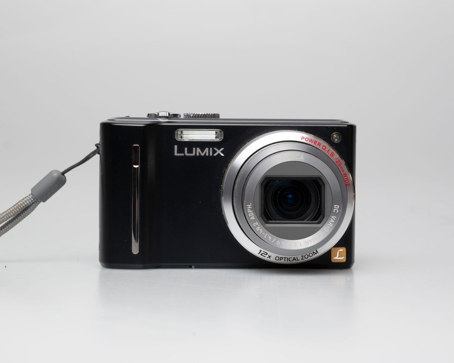 Panasonic Lumix DMC-ZS5 digicam w/ charger + battery + etc