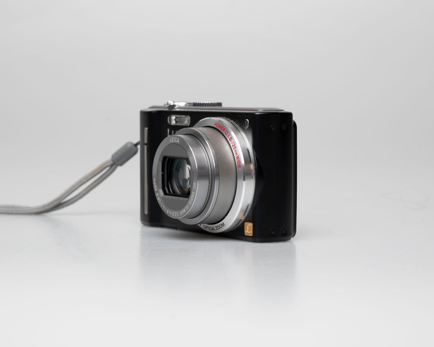 Panasonic Lumix DMC-ZS5 digicam w/ charger + battery + etc