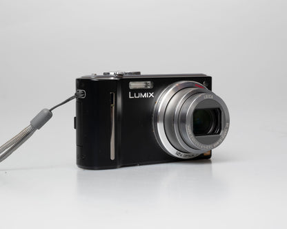 Panasonic Lumix DMC-ZS5 digicam w/ charger + battery + etc