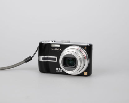 Appareil photo numérique Panasonic Lumix DMC-TZ3 avec capteur CCD 7,2 MP + objectif Leica DC Vario-Elmarit avec chargeur + 2 batteries