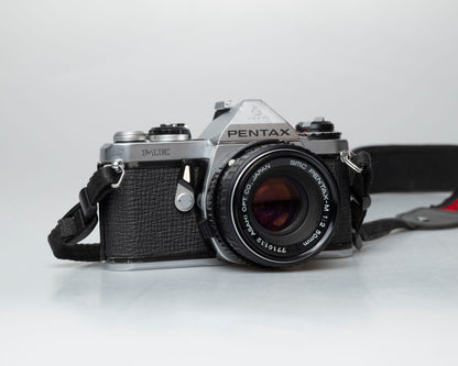 Pentax ME 35mm SLR w/ SMC Pentax M 50mm f2 lens (serial 3704402)