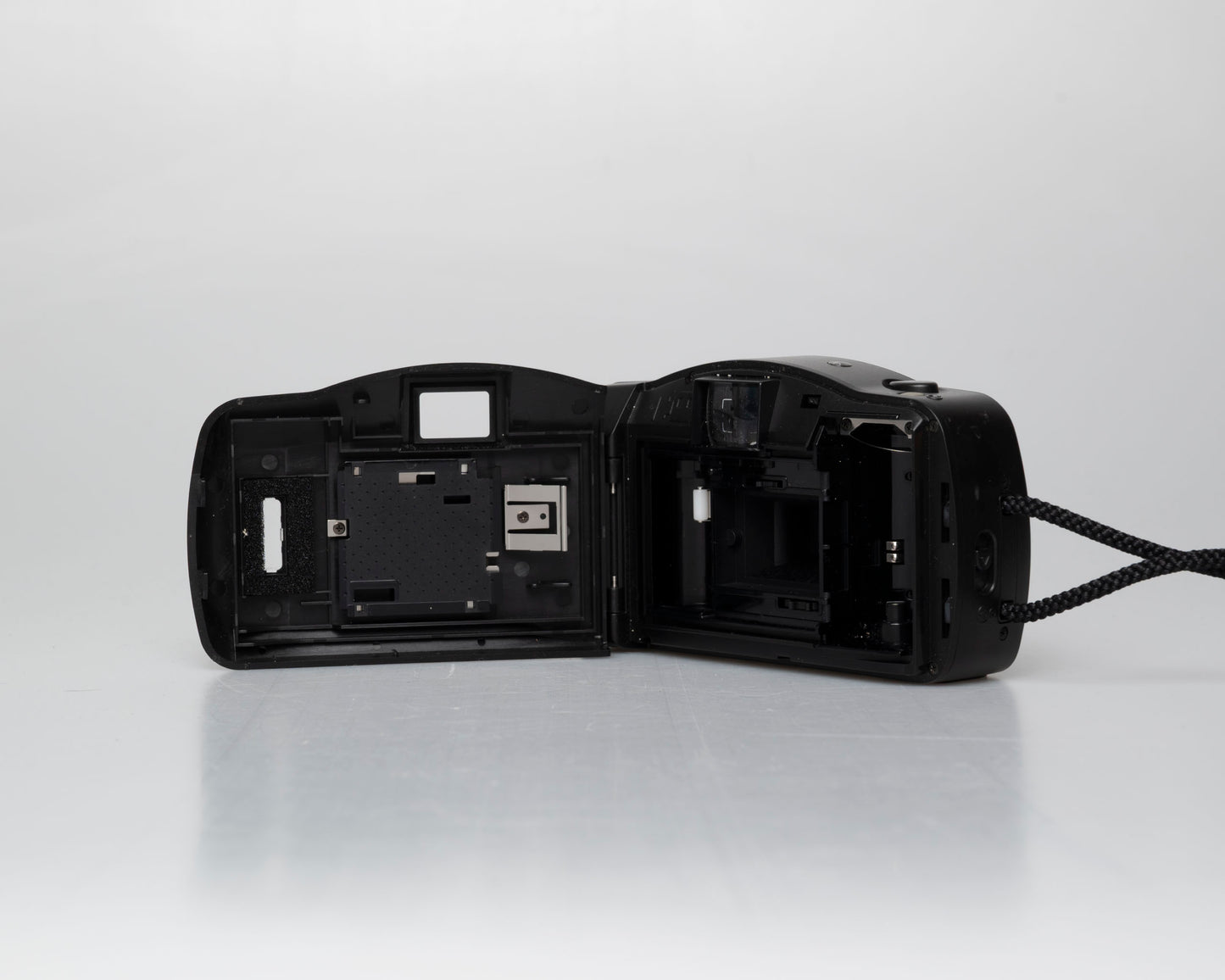 Pentax PC-50 AF 35mm camera (serial 1180491)