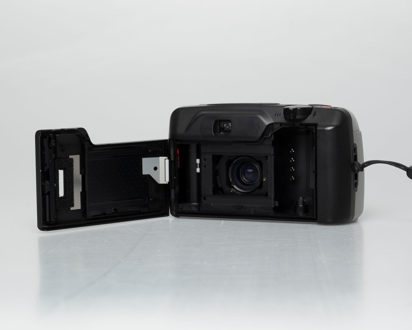 Appareil photo Pentax Espio 738G 35mm (numéro de série 3122965)