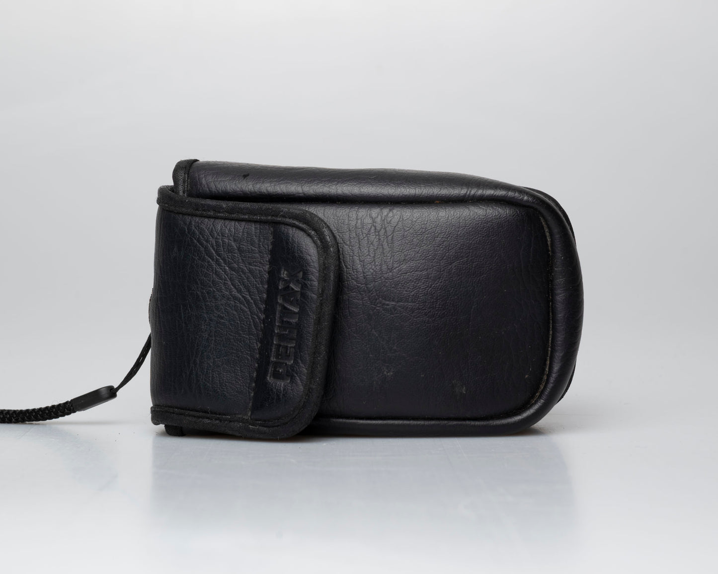 Pentax Espio 80V 35mm camera w/ case (serial 4285642)