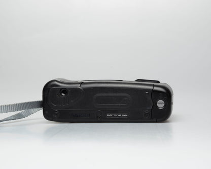 Pentax Zoom60-X 35mm camera (serial 2022679)
