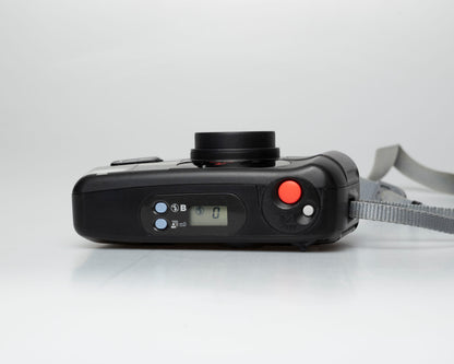Pentax Zoom60-X 35mm camera (serial 2022679)