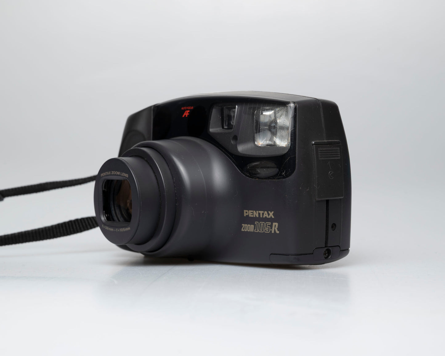 Pentax Zoom 105-R 35mm camera (serial 7367781)