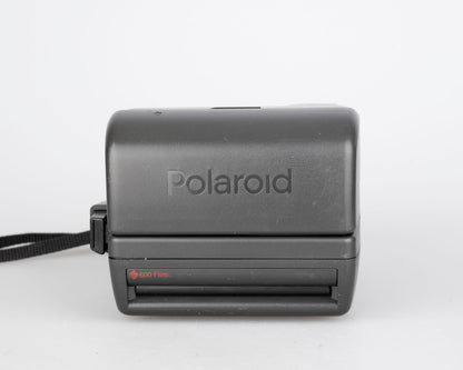 Appareil photo instantané Polaroid OneStep Close-up 600 (série M3X5322CCDA)