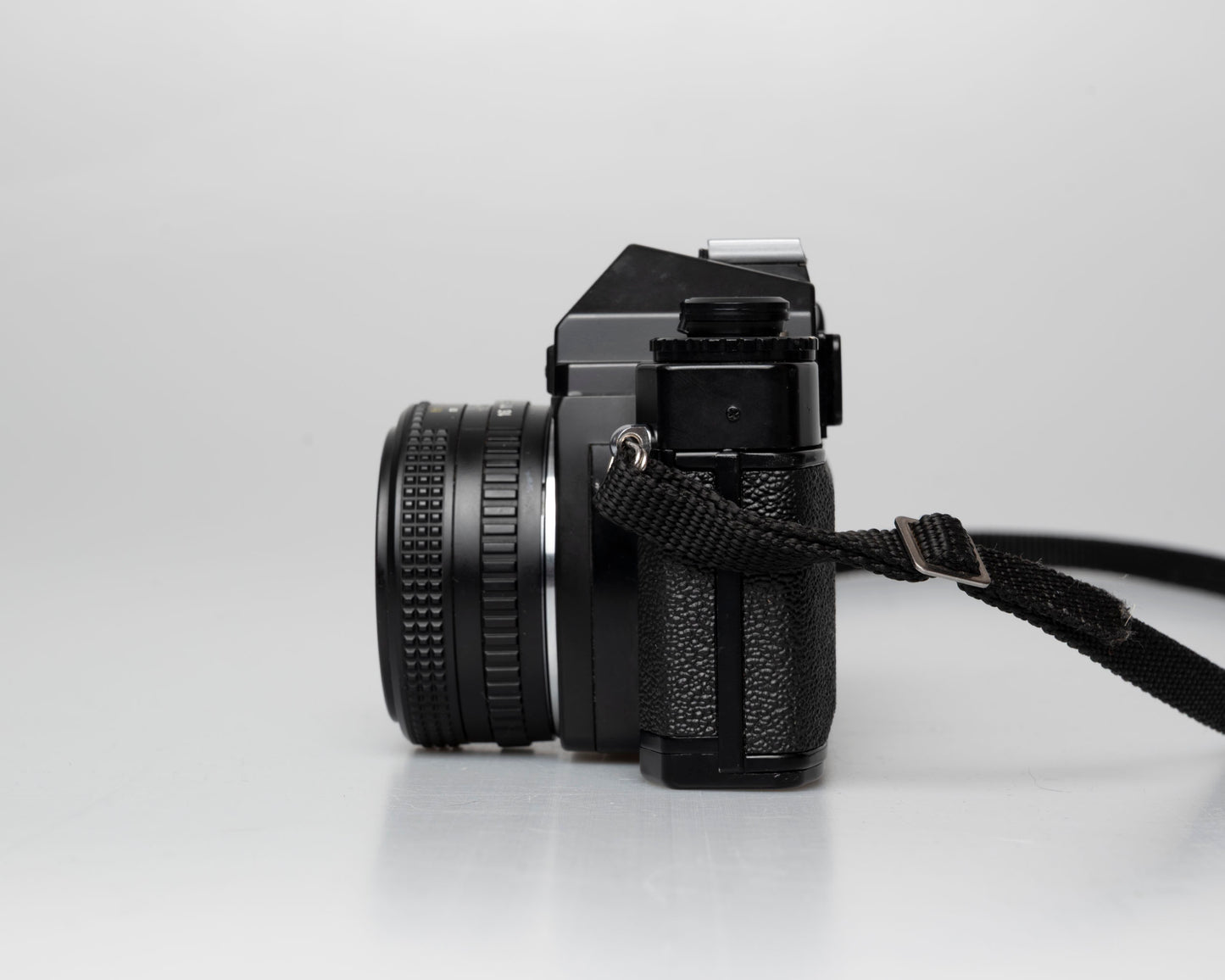 Ricoh KR-5 Super 35mm SLR w/ Rikenon 50mm 1:2 lens