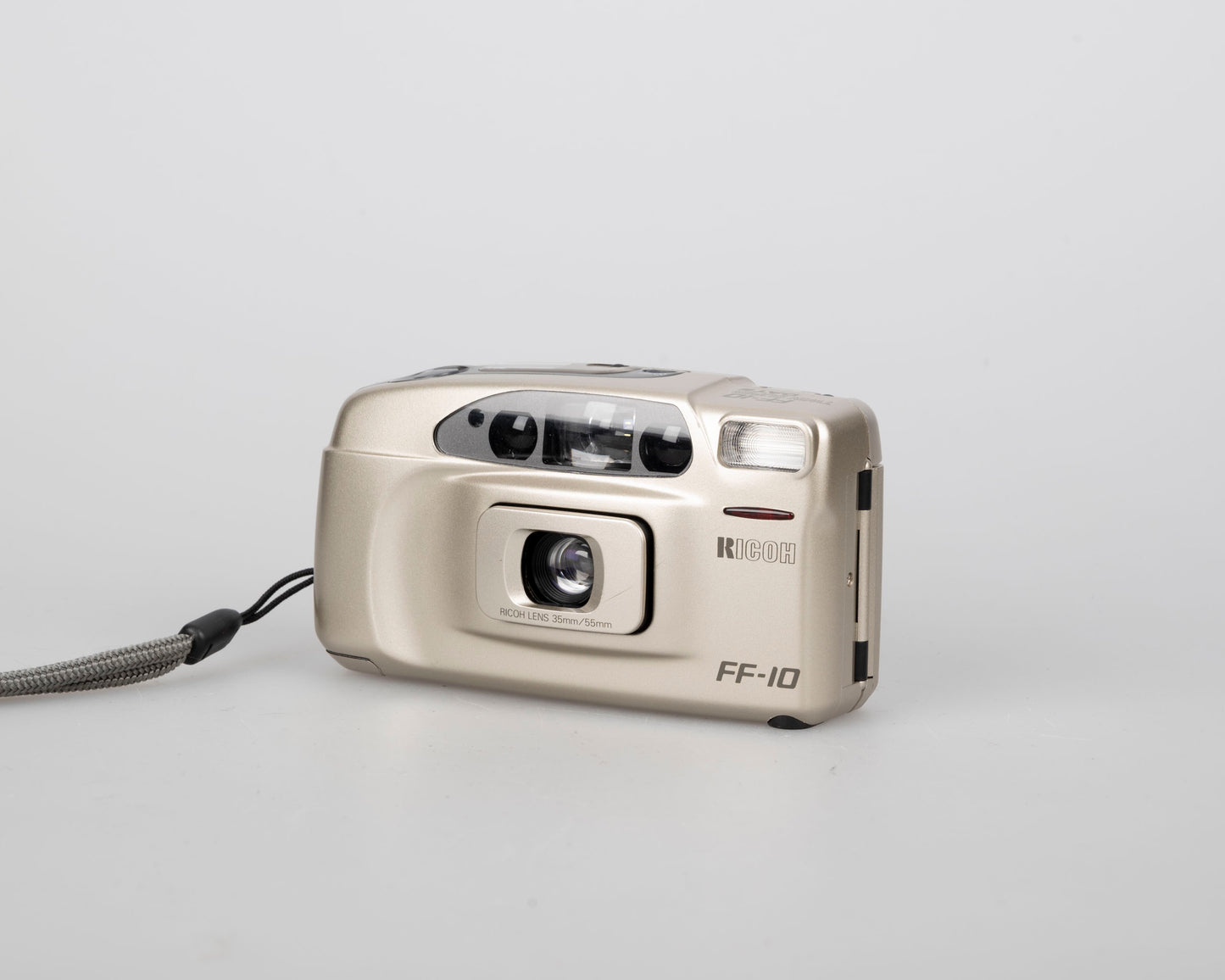 Ricoh FF-10 AF 35mm film camera w/ case (serial 25126455)