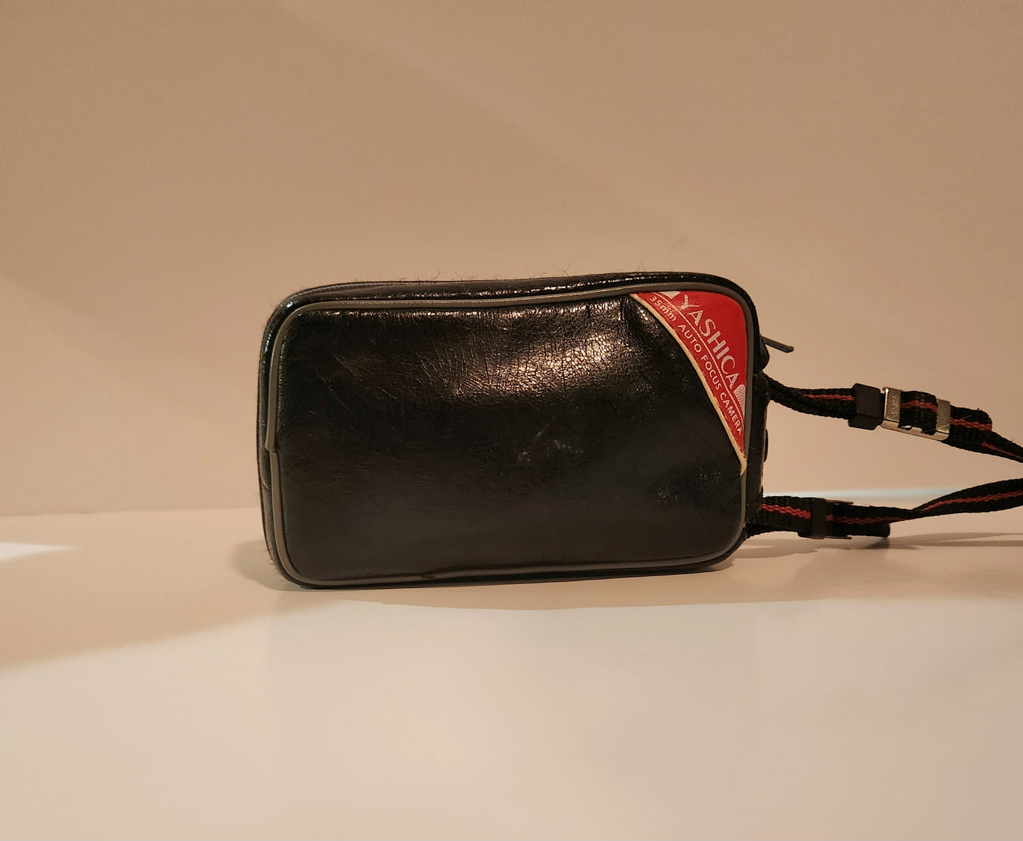 Appareil photo argentique Yashica Partner AF-D 35mm avec étui (5235485)