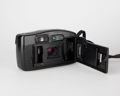 Samsung AF Zoom 1050 35mm camera w/ case (serial 97104944)