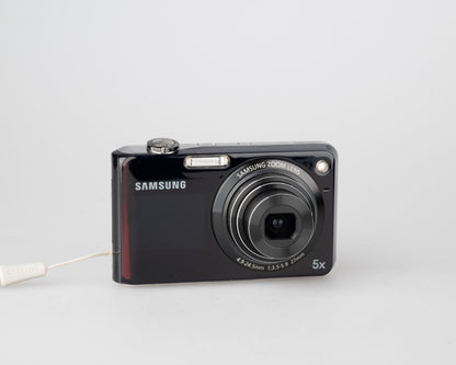 Samsung PL150 12.4 MP CCD sensor digicam w/ 8GB micro SD + case+ charger