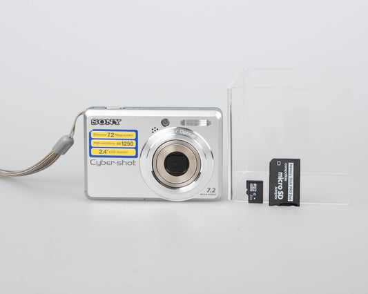 Appareil photo numérique Sony Cyber-Shot DSC-S730 7,2 MP avec carte mémoire de 2 Go (utilise des piles AA)