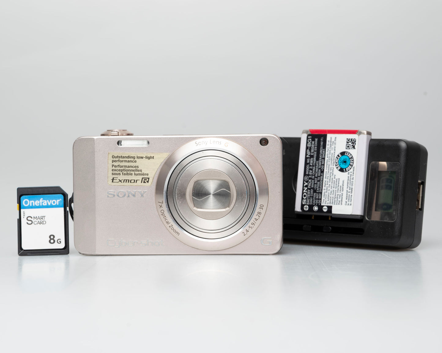 Sony Cyber-Shot G DSC-WX10 16.2MP digicam w/ 8 GB memory card + charger + battery (serial 7360324)