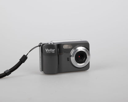 Vivitar Vivicam T028 5 MP sensor digicam (uses AA batteries + SD cards)