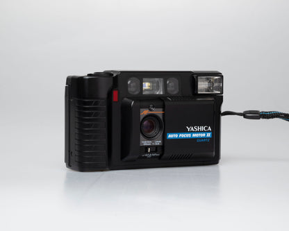Yashica Auto Focus Motor II appareil photo 35mm à mise au point automatique avec étui (numéro de série 5256024)