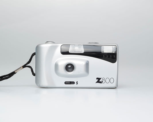 Z 800 Focus Free 35mm film camera
